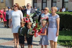 69832030_1585132351619924_8502197223415611392_o